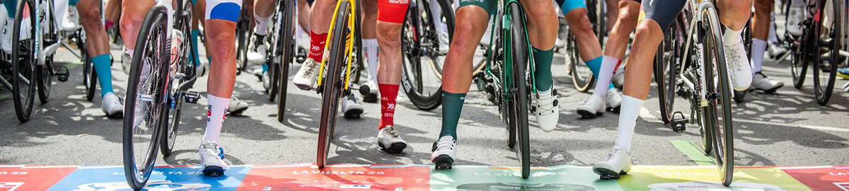 コースを走る選手たち