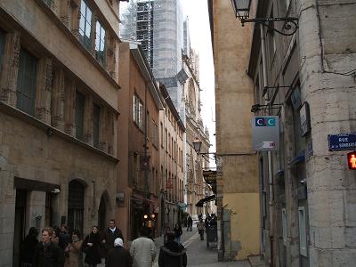 LYON1.JPG