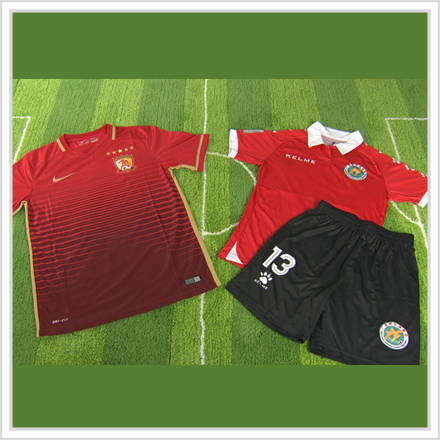 広東女足のユニフォームセット 広州恒大のユニフォーム プレゼント デイリーサッカーニュース Foot J Sportsコラム ニュース