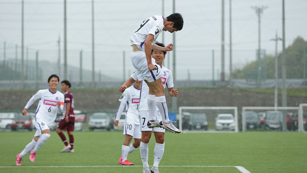 高校年代最高峰の試合を毎節放送 配信 高円宮杯 Jfa U 18 サッカープレミアリーグ 22 番組テーマソングは山内総一郎 風を切る J Sports 株式会社ジェイ スポーツ