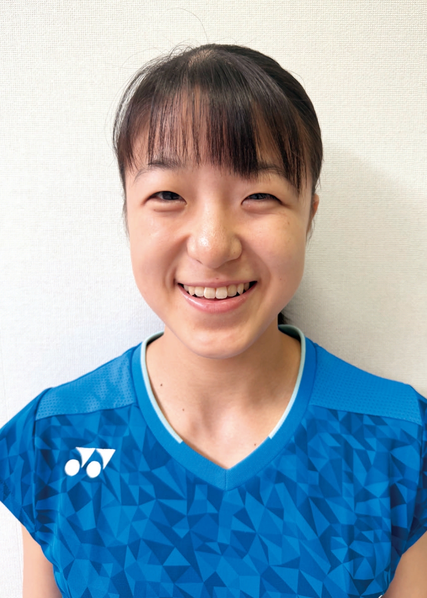 向井 仁那