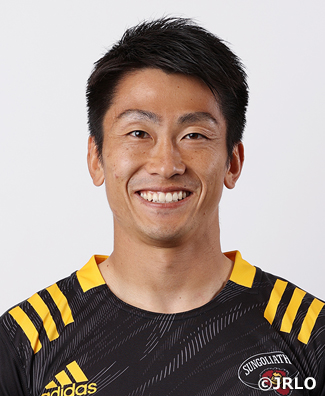 中靍 隆彰
