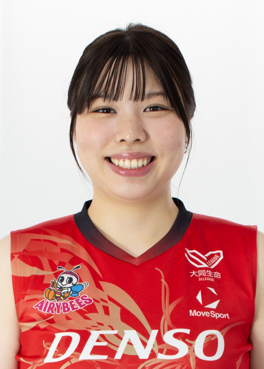 横山 真奈