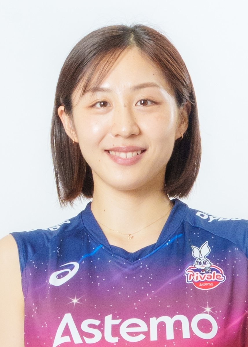 上坂 瑠子