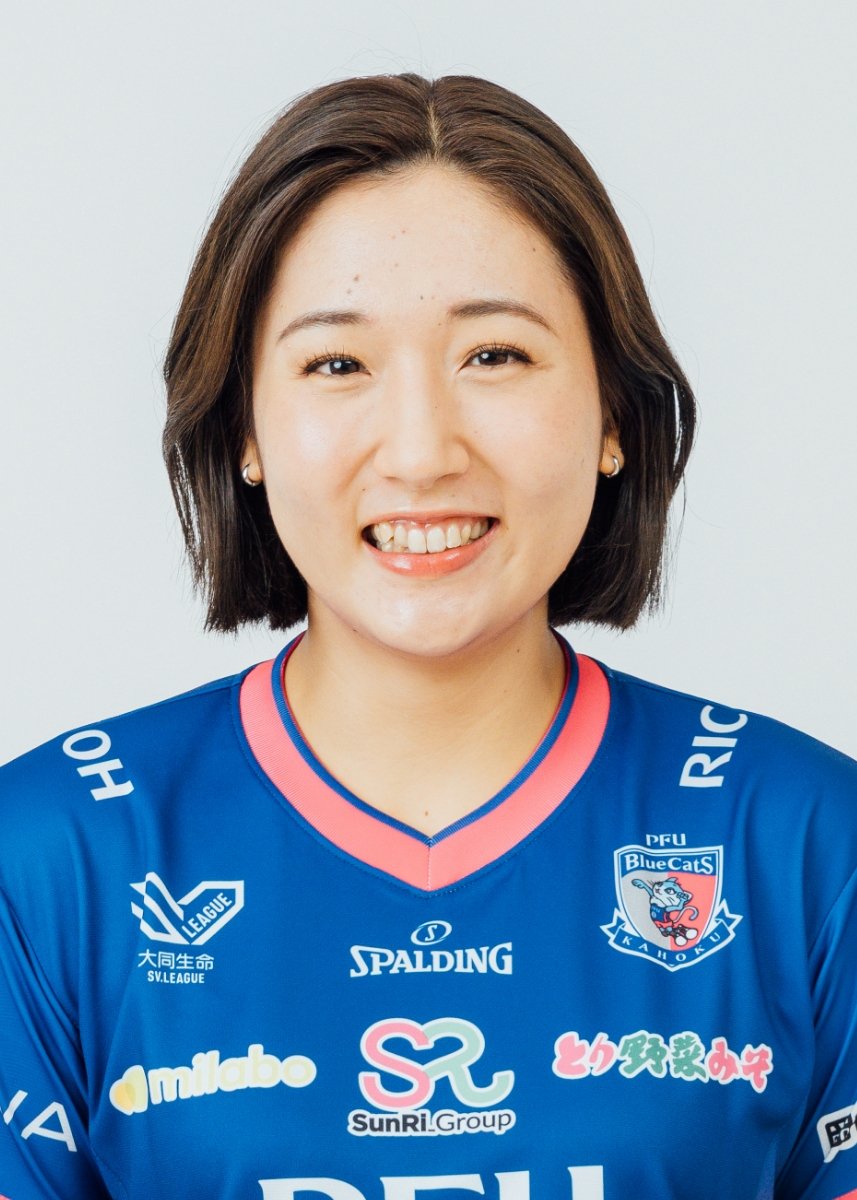 長友 真由
