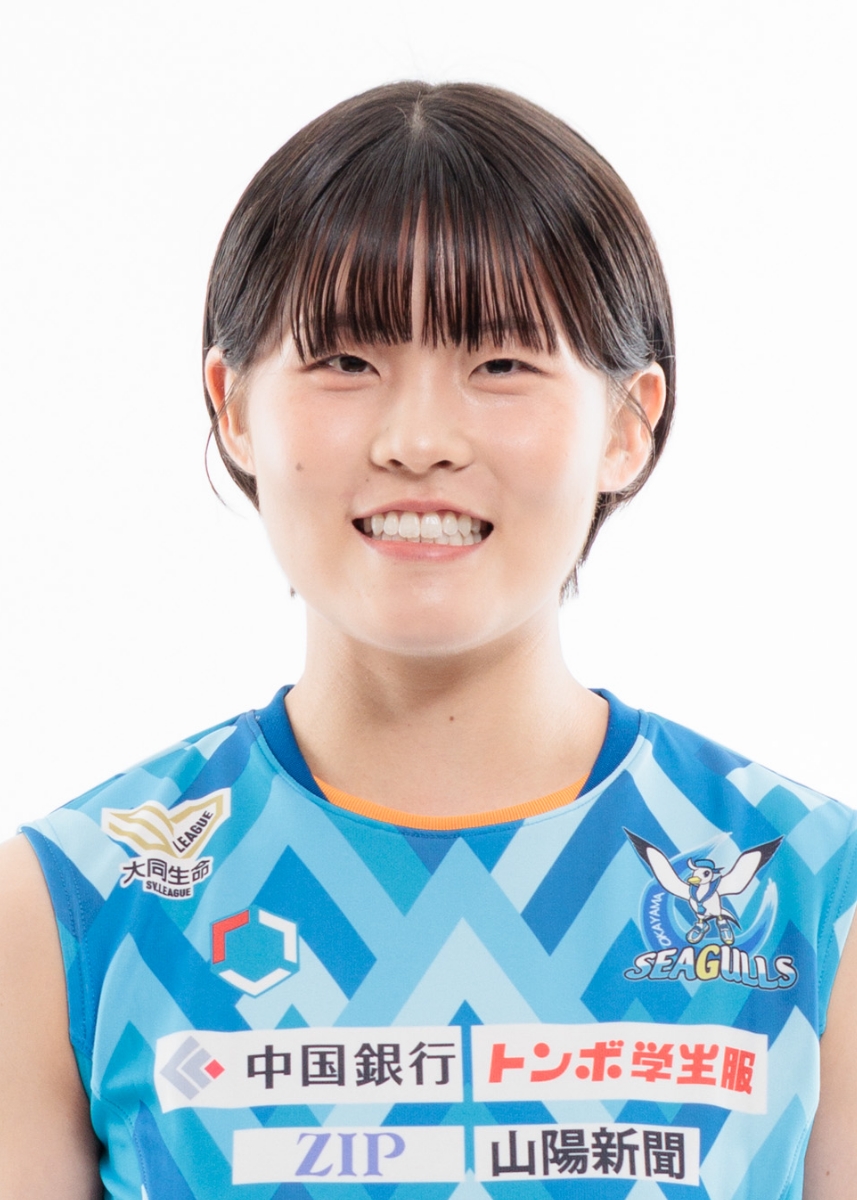 濱田 真友